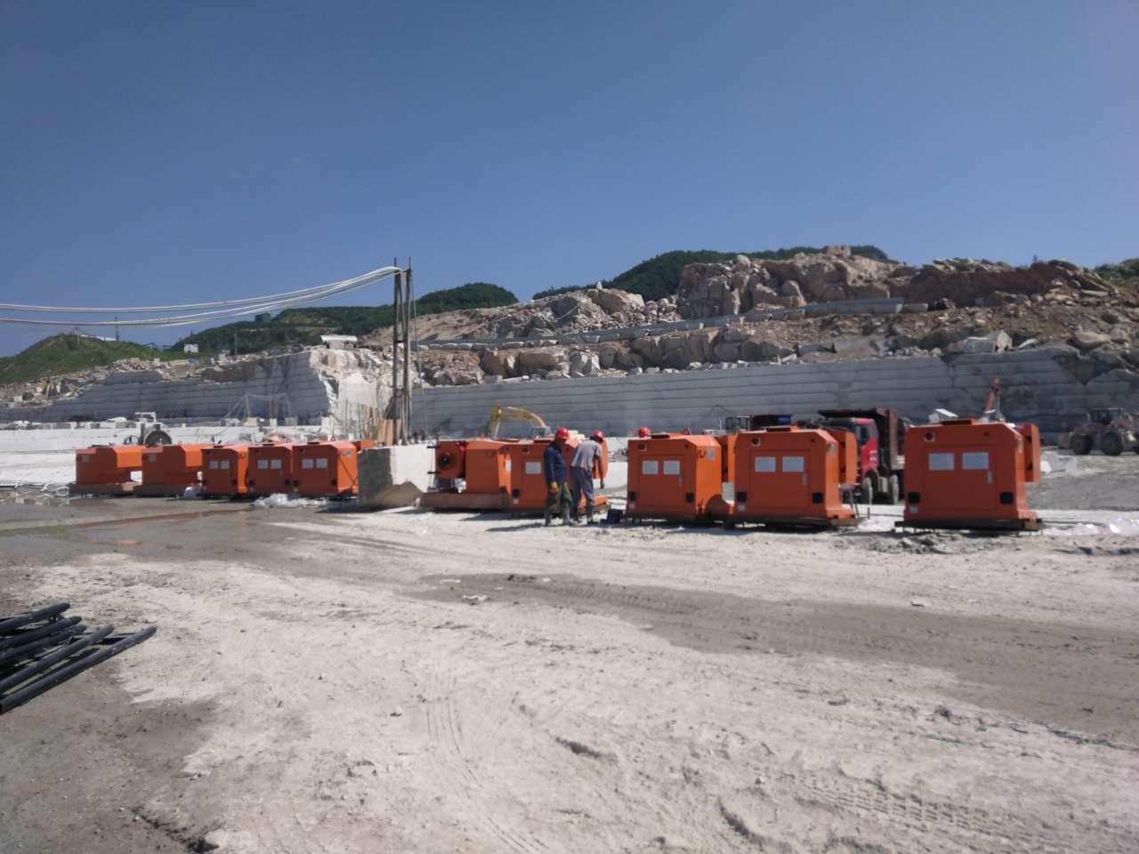 Electric diamond wire saw machine exported to the Middle East to help stone mining